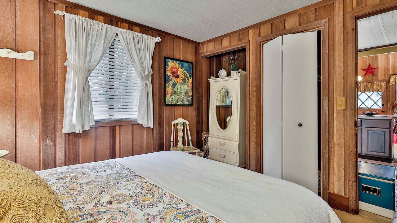 Photo of Bedroom in Pine Mountain