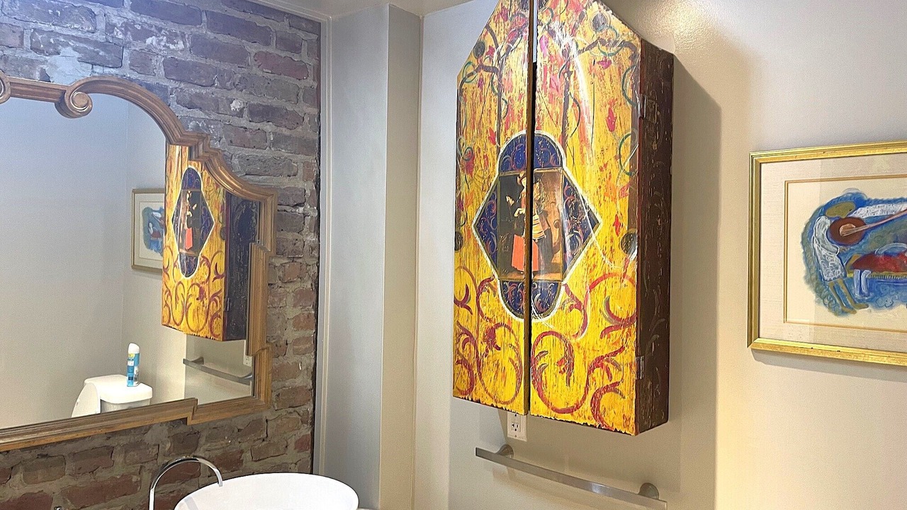 Photo of Bathroom in Central Business District