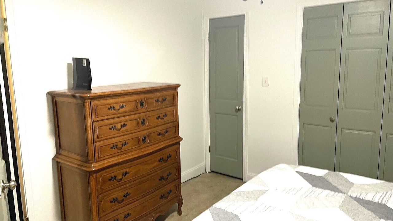 Photo of Bedroom in Central Business District