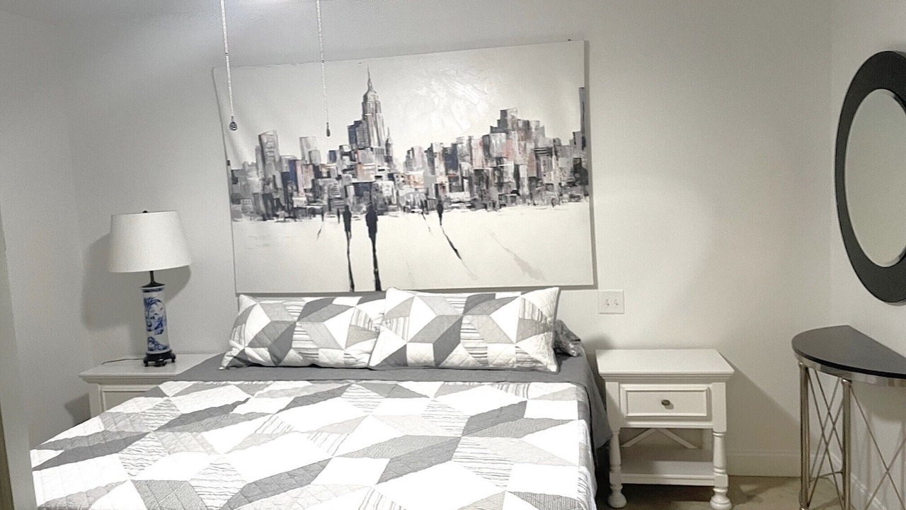 Photo of Bedroom in Central Business District