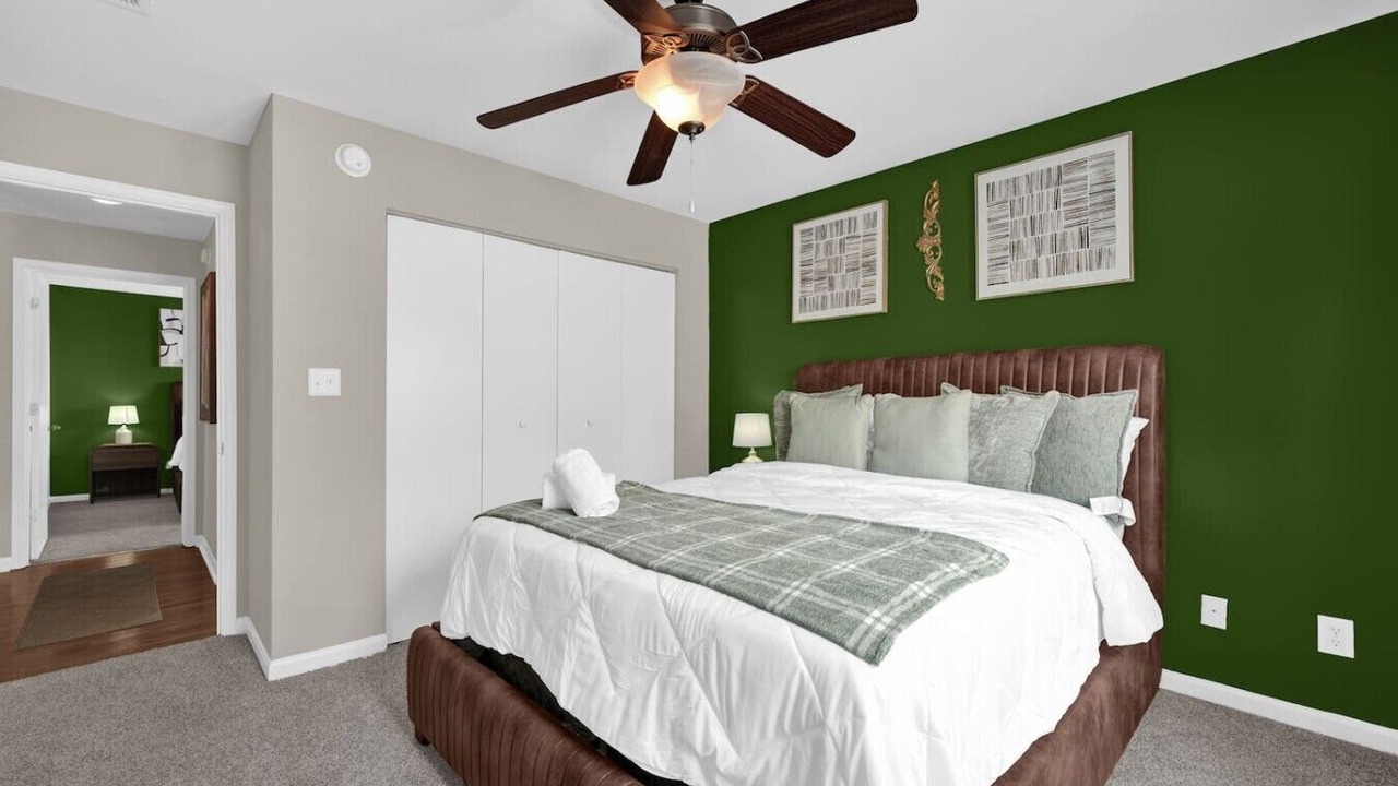 Photo of Bedroom in Crestline Heights