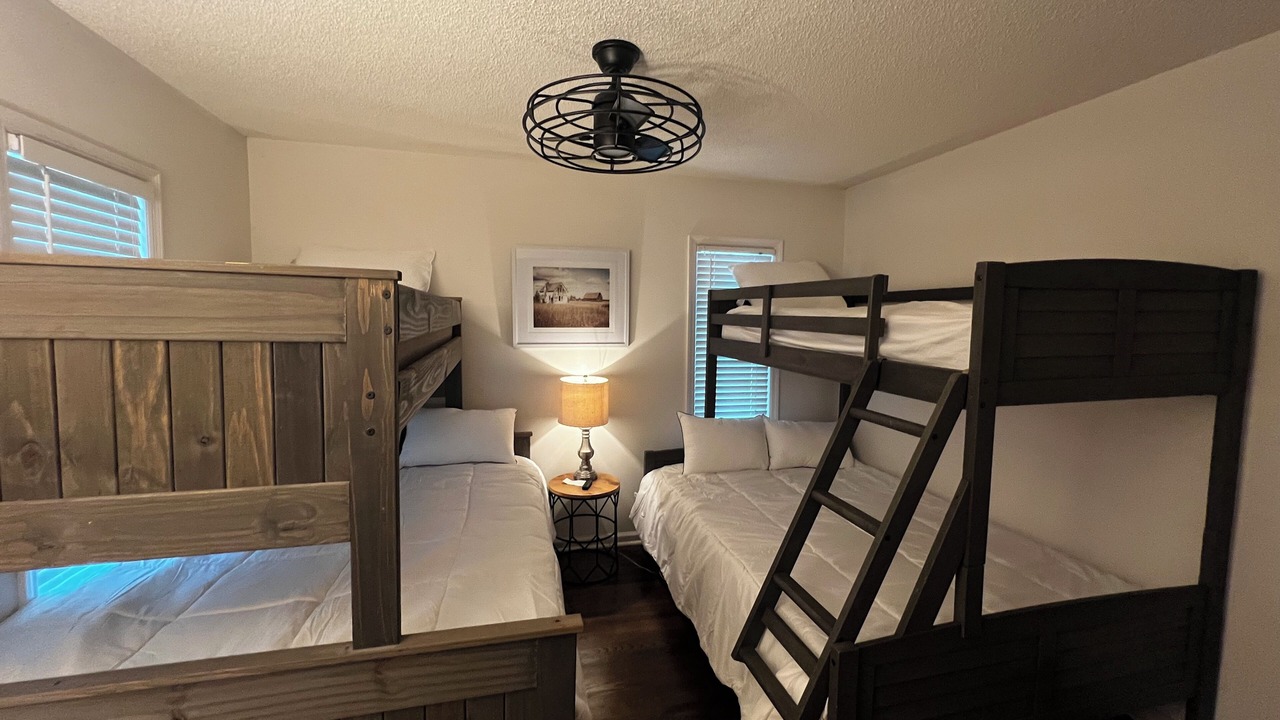 Photo of Bedroom in Crane Hill