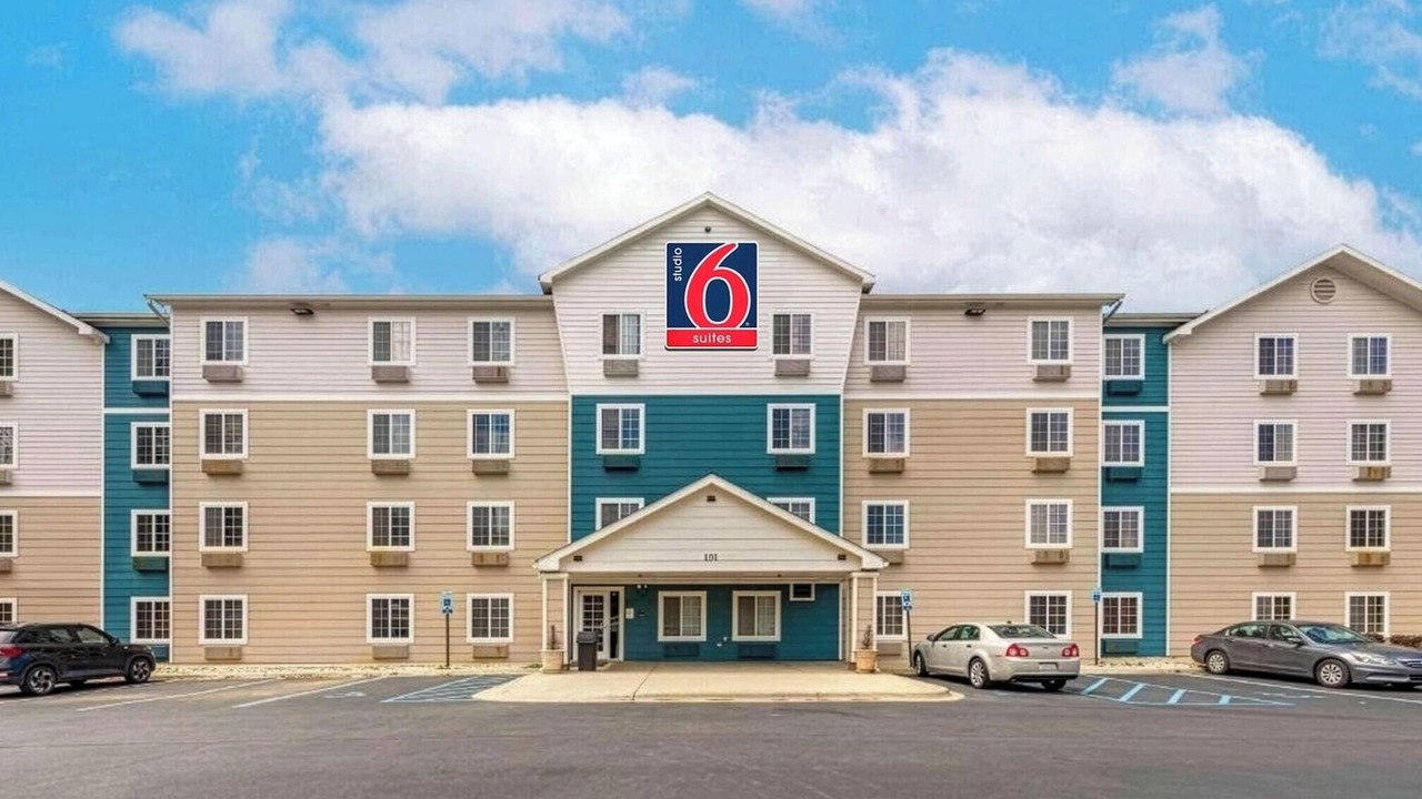 Photo of Outdoor in Pelham