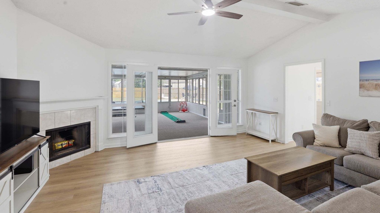 Photo of Livingroom in Prattville