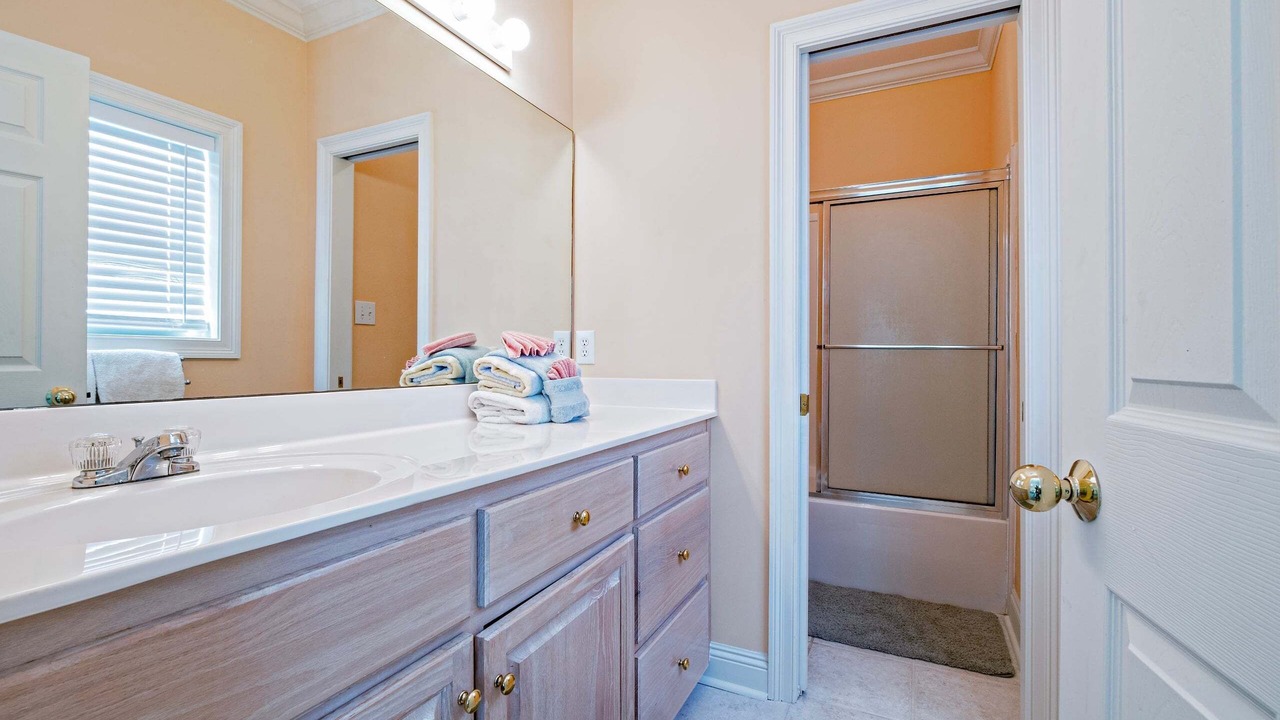 Photo of Bathroom in Southpointe