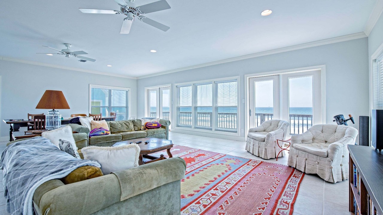 Photo of Livingroom in Southpointe