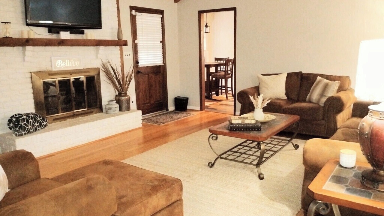 Photo of Livingroom in New Castle
