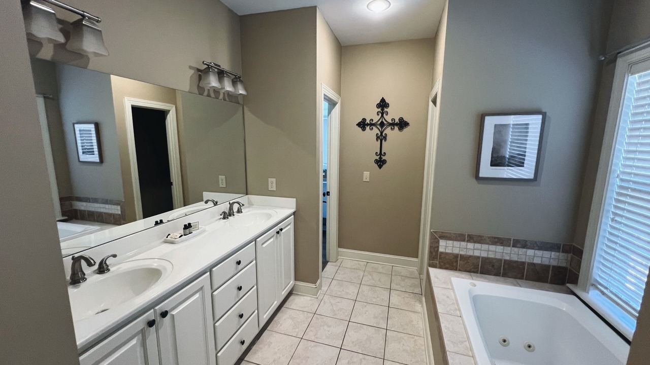 Photo of Bathroom in Starkville