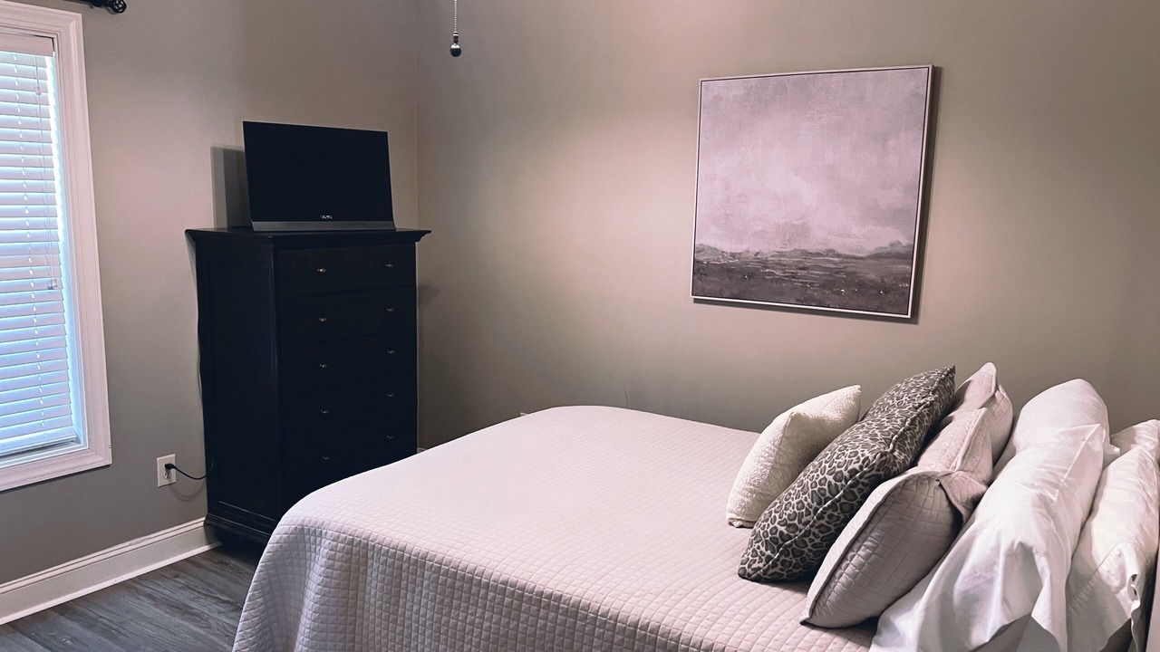 Photo of Bedroom in Starkville