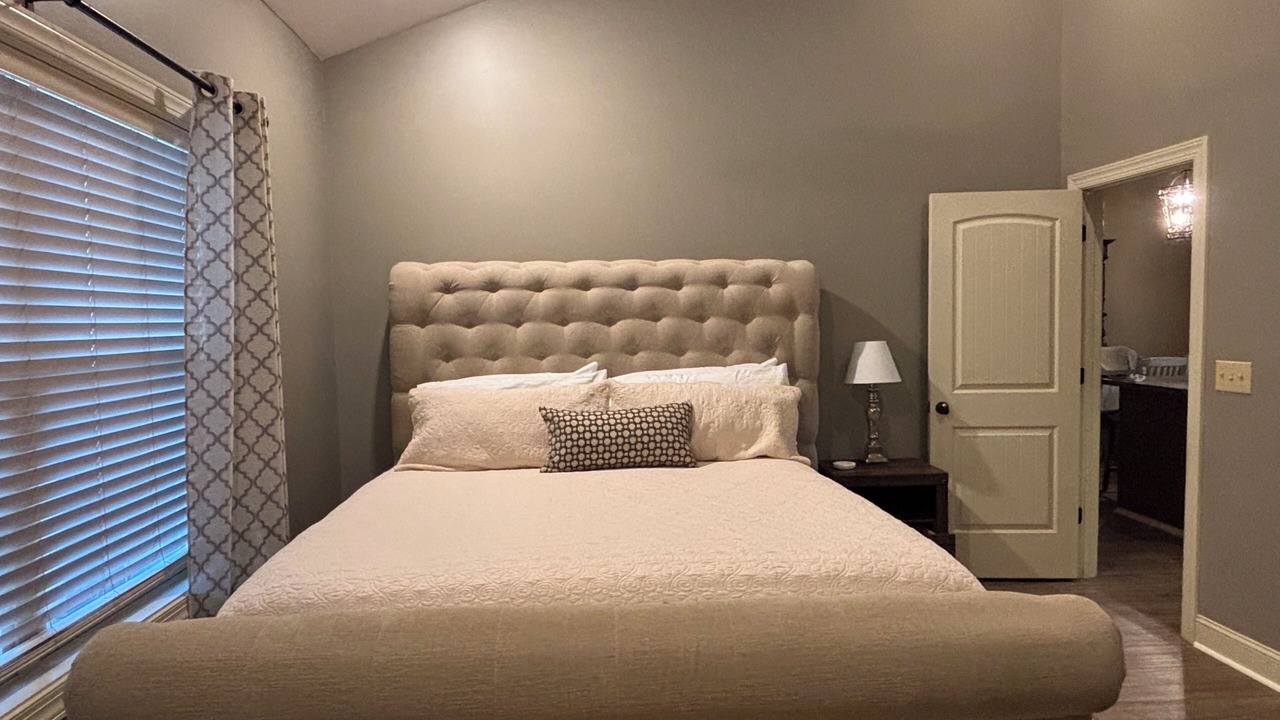 Photo of Bedroom in Starkville