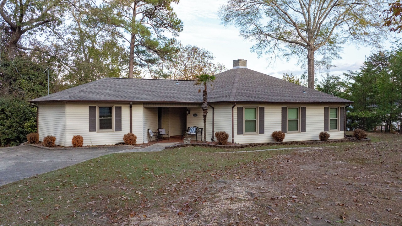 Photo of Outdoor in Northport