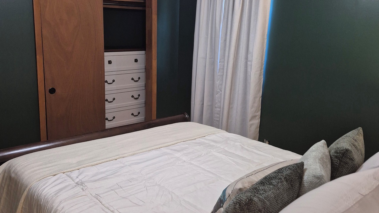 Photo of Bedroom in Groveoak