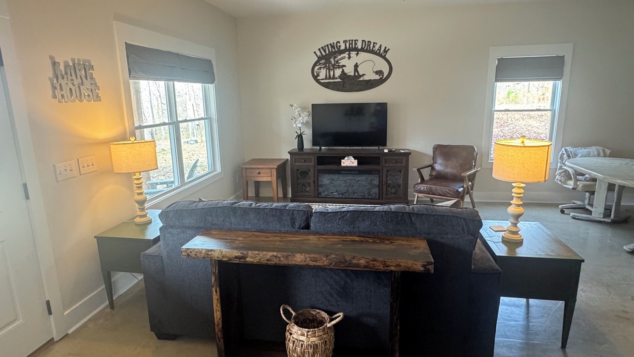 Photo of Livingroom in Crane Hill