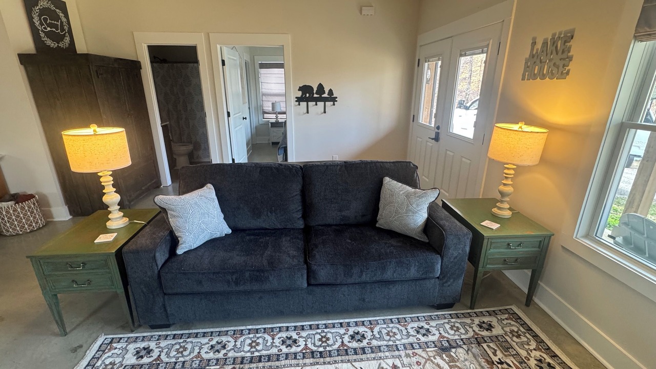 Photo of Livingroom in Crane Hill