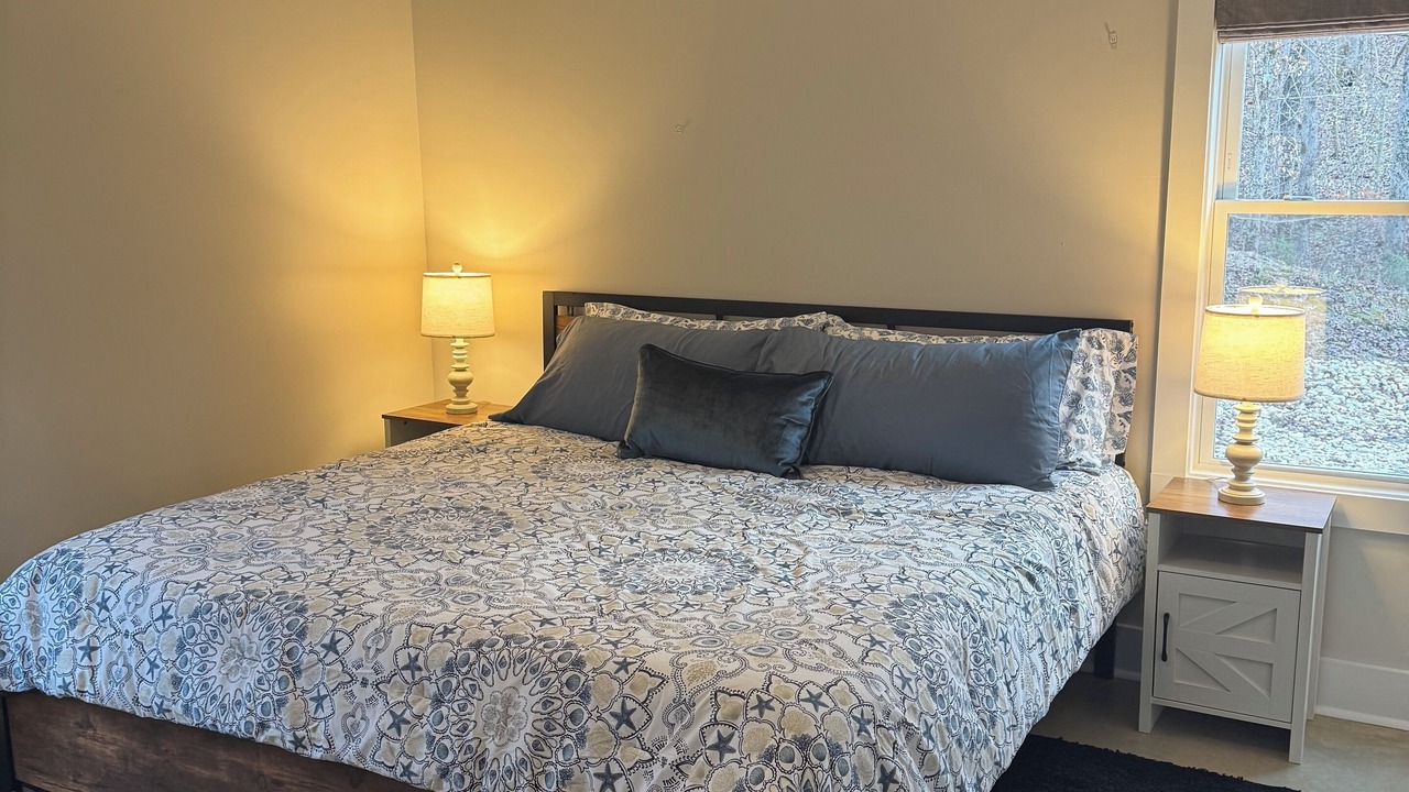 Photo of Bedroom in Crane Hill