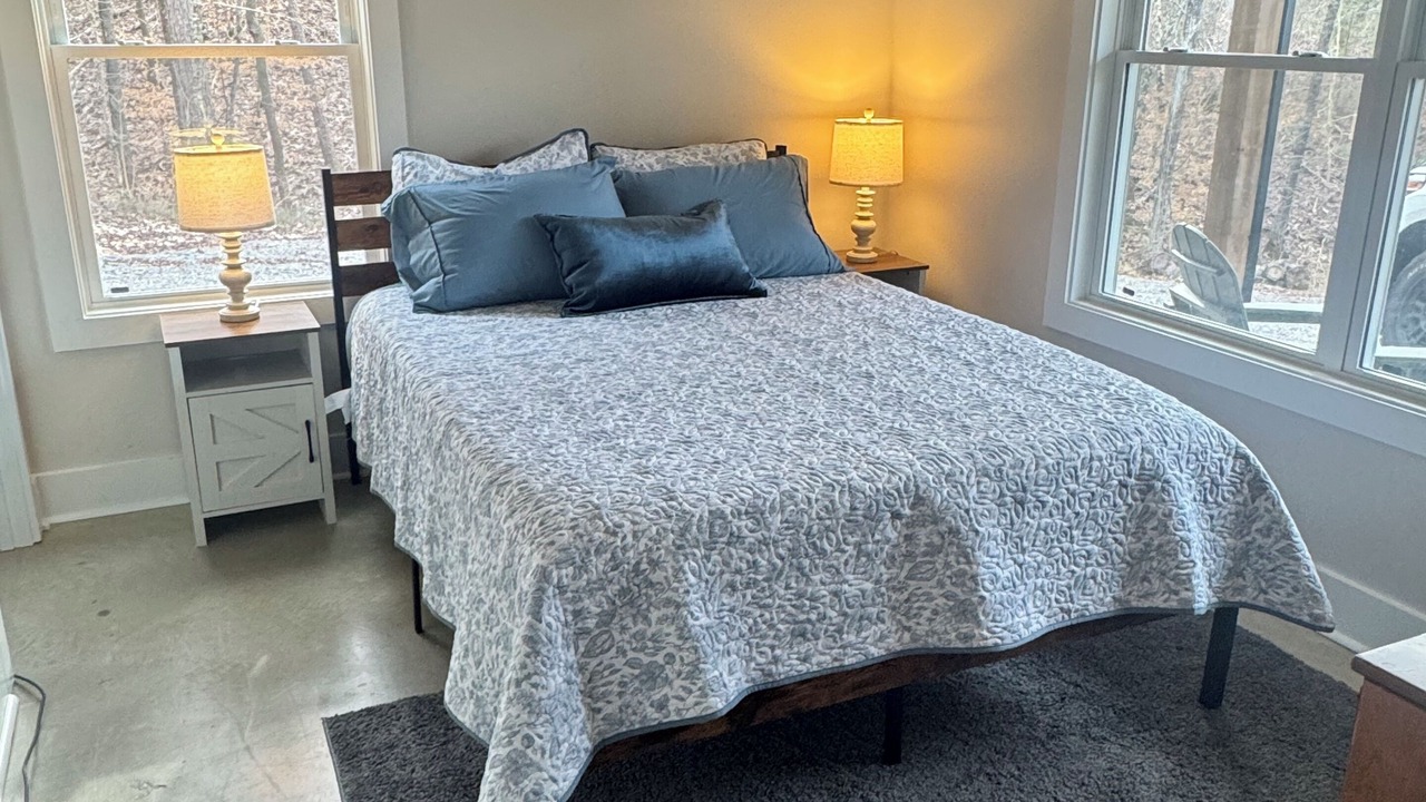 Photo of Bedroom in Crane Hill