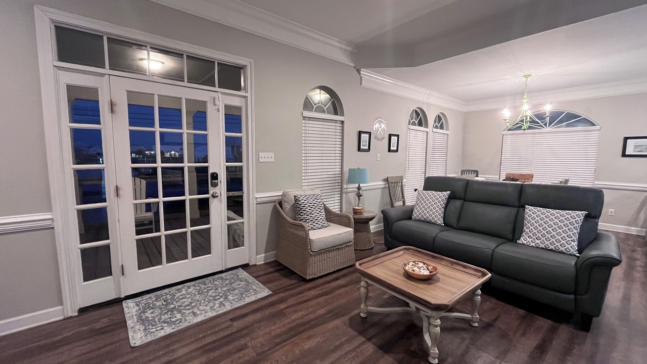 Photo of Livingroom in Dauphin Island