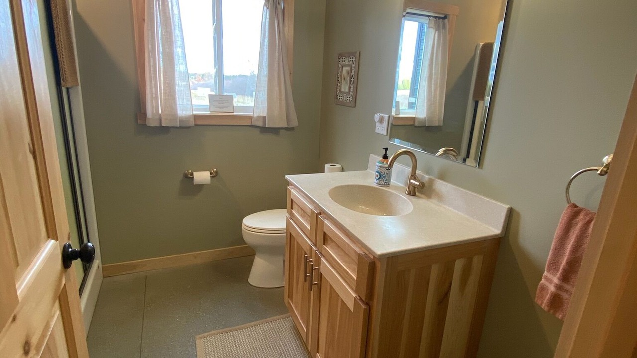 Photo of Bathroom in Herron