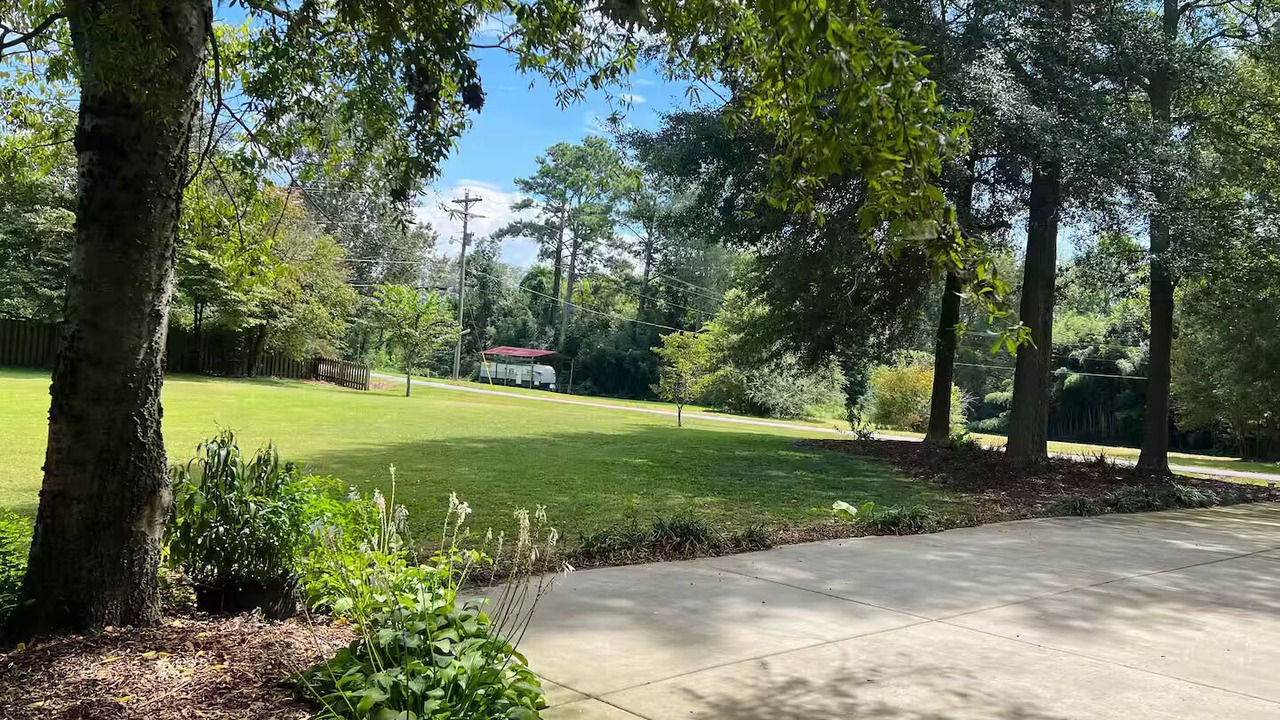 Photo of Outdoor in Guntersville