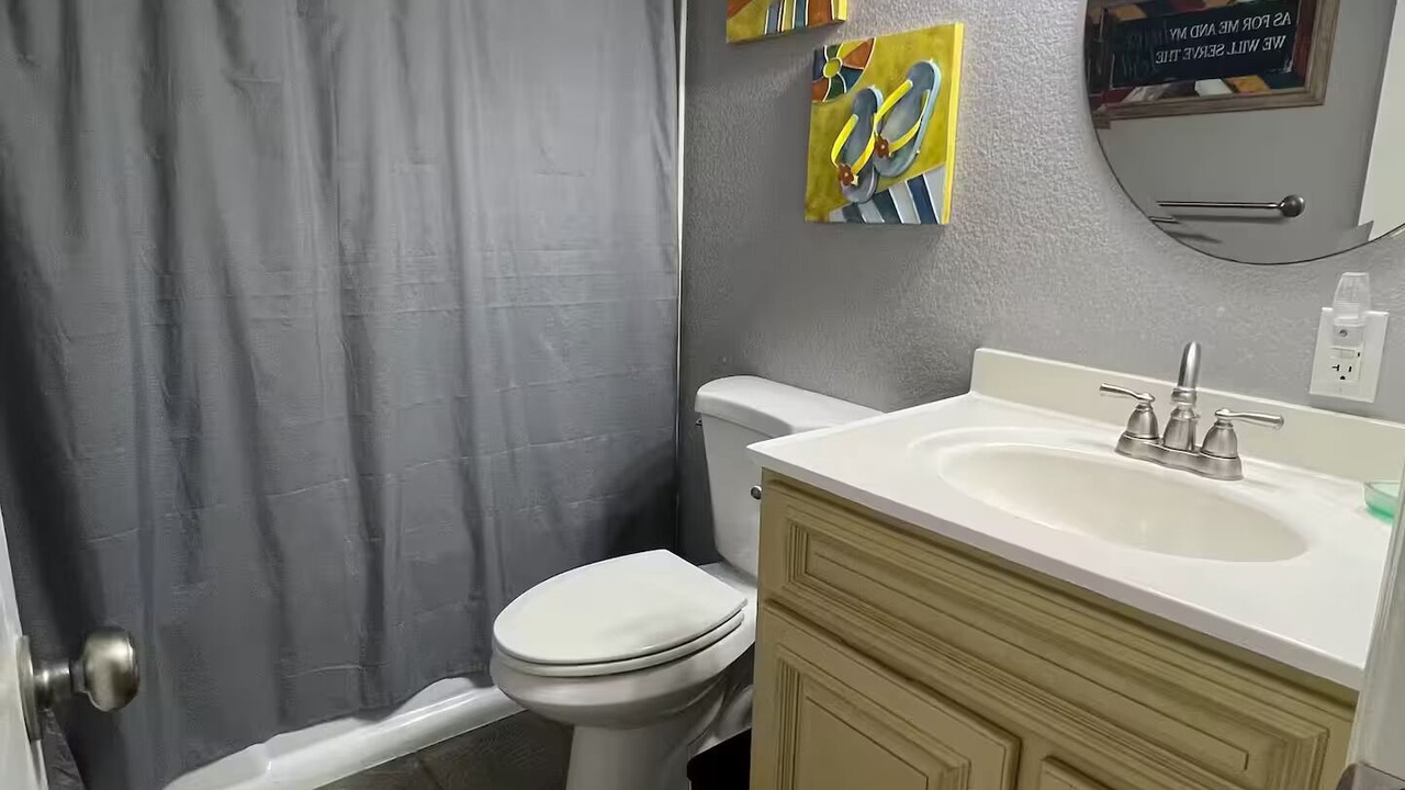 Photo of Bathroom in Guntersville