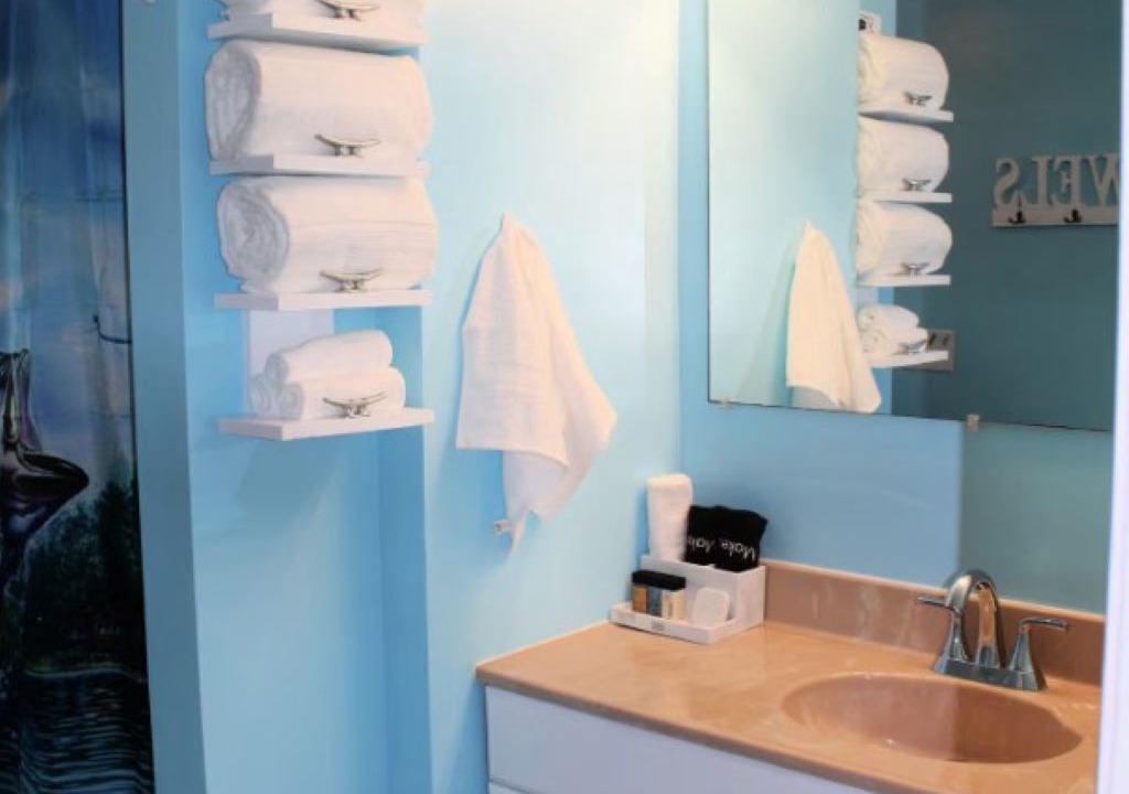 Photo of Bathroom in Childersburg