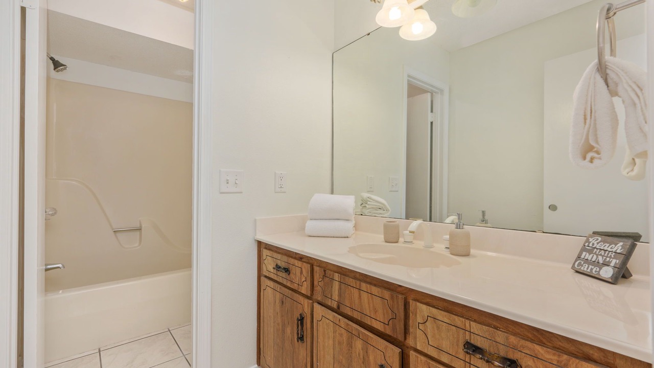 Photo of Bathroom in Navarre Beach