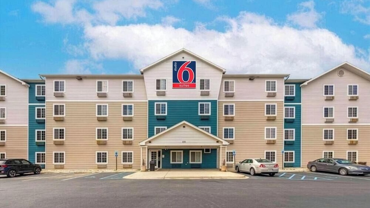 Photo of Outdoor in Pelham
