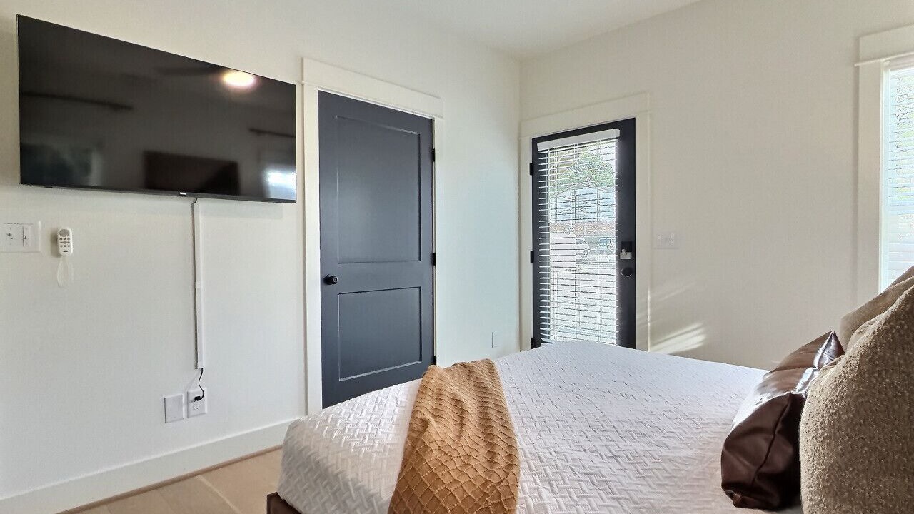 Photo of Bedroom in Forest Park