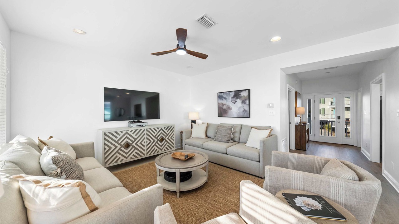 Photo of Livingroom in Morgantown