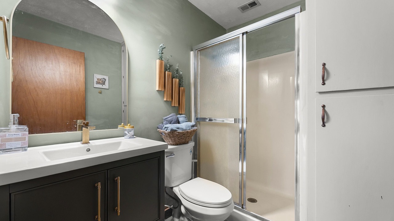 Photo of Bathroom in Clanton