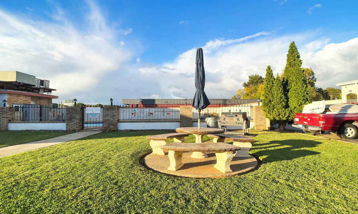 Photo of Outdoor in Huntsville