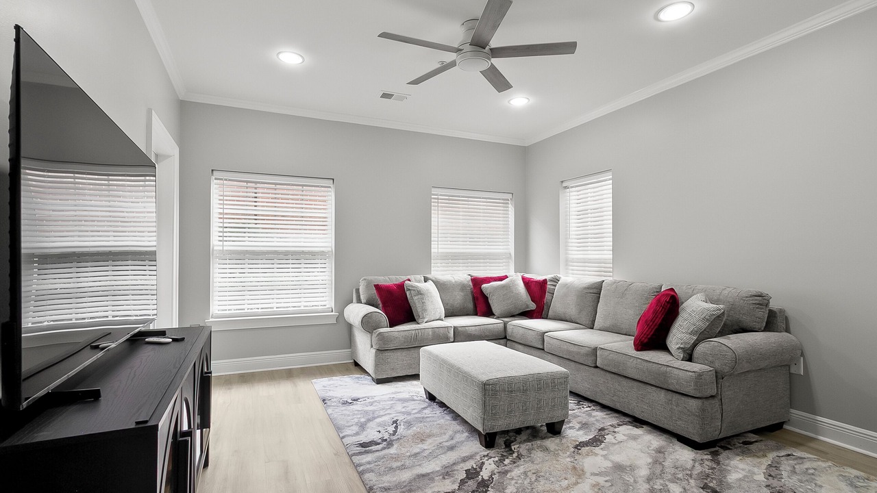Photo of Livingroom in Tuscaloosa