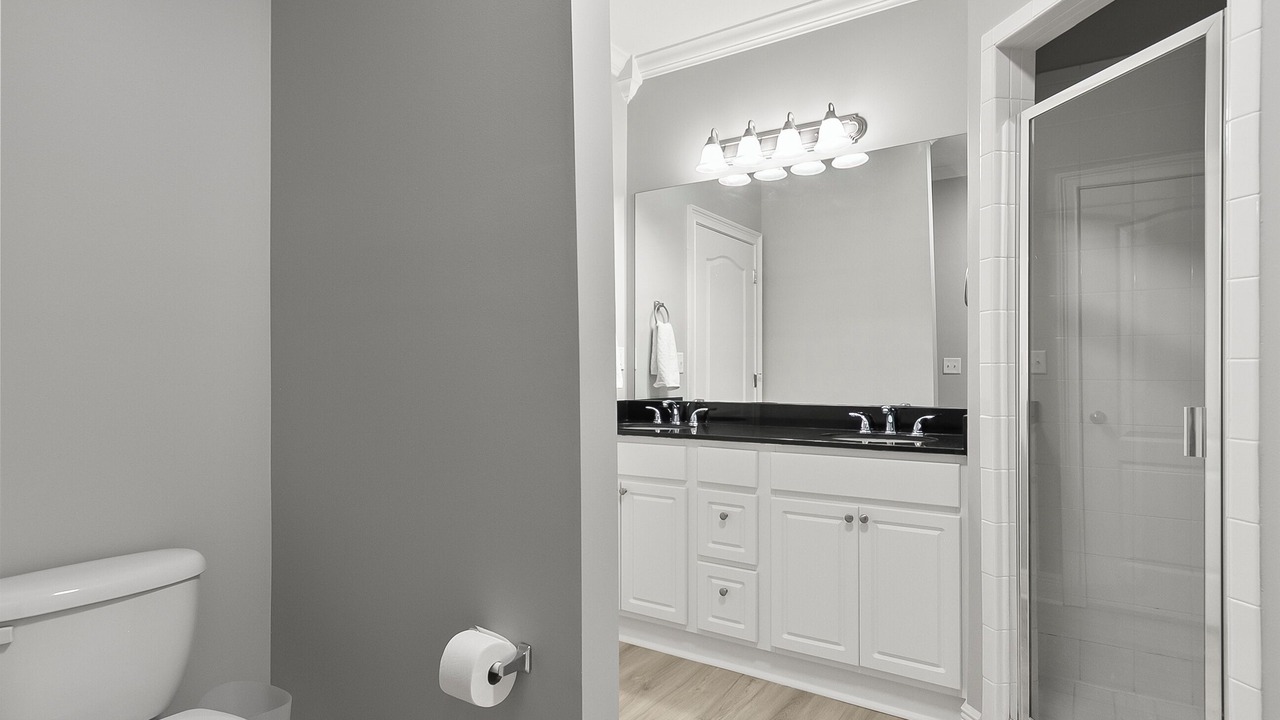 Photo of Bathroom in Tuscaloosa