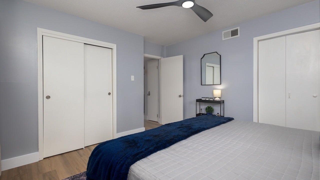 Photo of Bedroom in Homewood