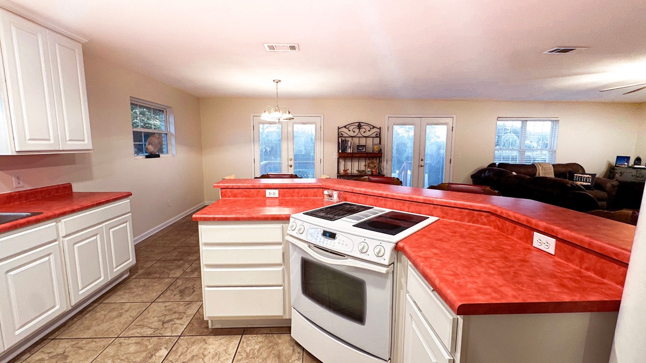 Photo of Kitchen in Grande Lagoon Lakes