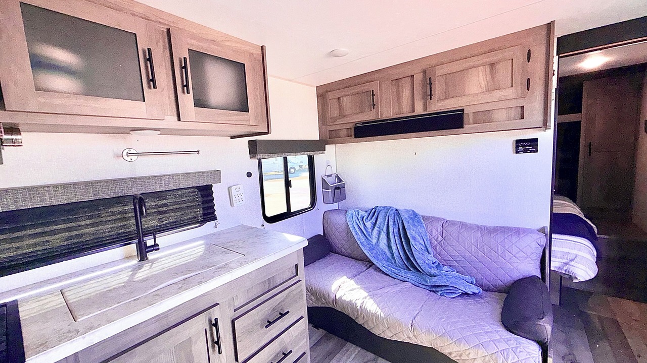 Photo of Bedroom in Oak