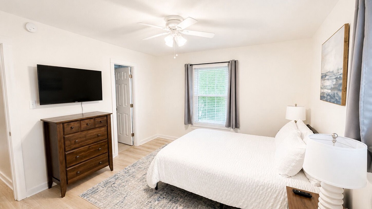 Photo of Bedroom in Prattville