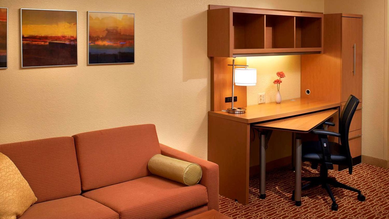 Photo of Livingroom in Novi