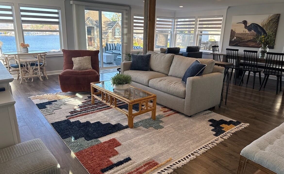 Photo of Livingroom in Lake Orion