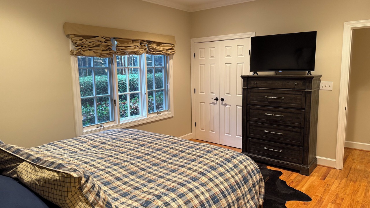Photo of Bedroom in Crane Hill