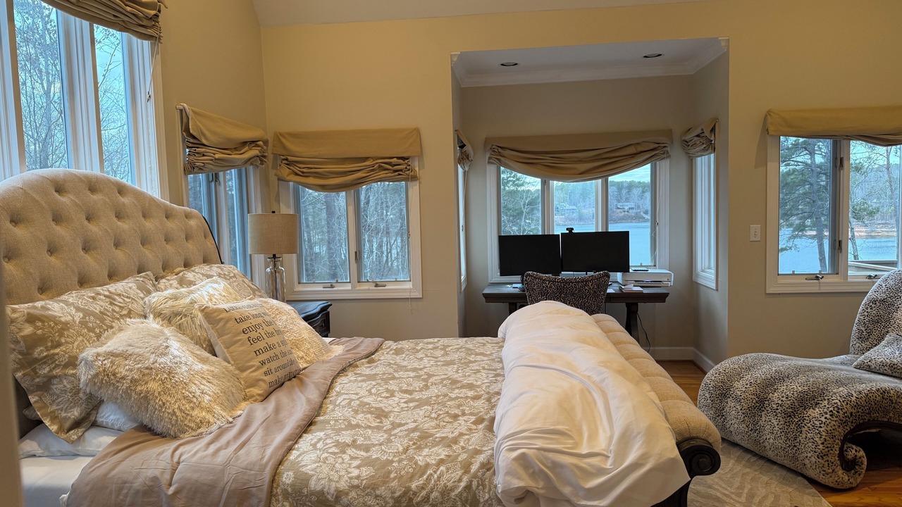 Photo of Bedroom in Crane Hill