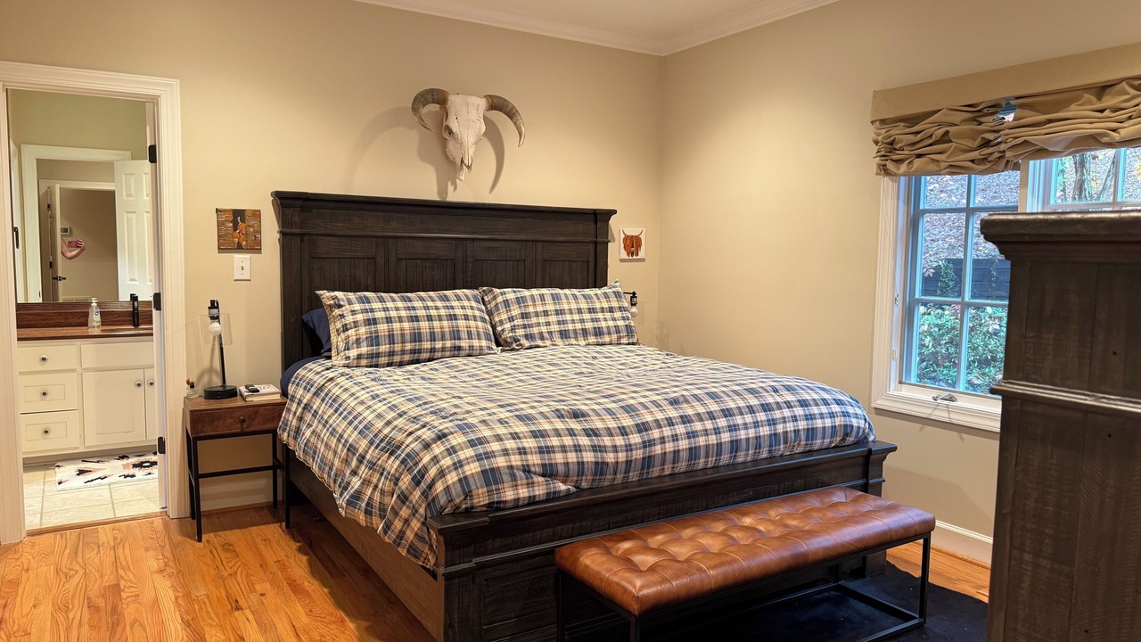 Photo of Bedroom in Crane Hill