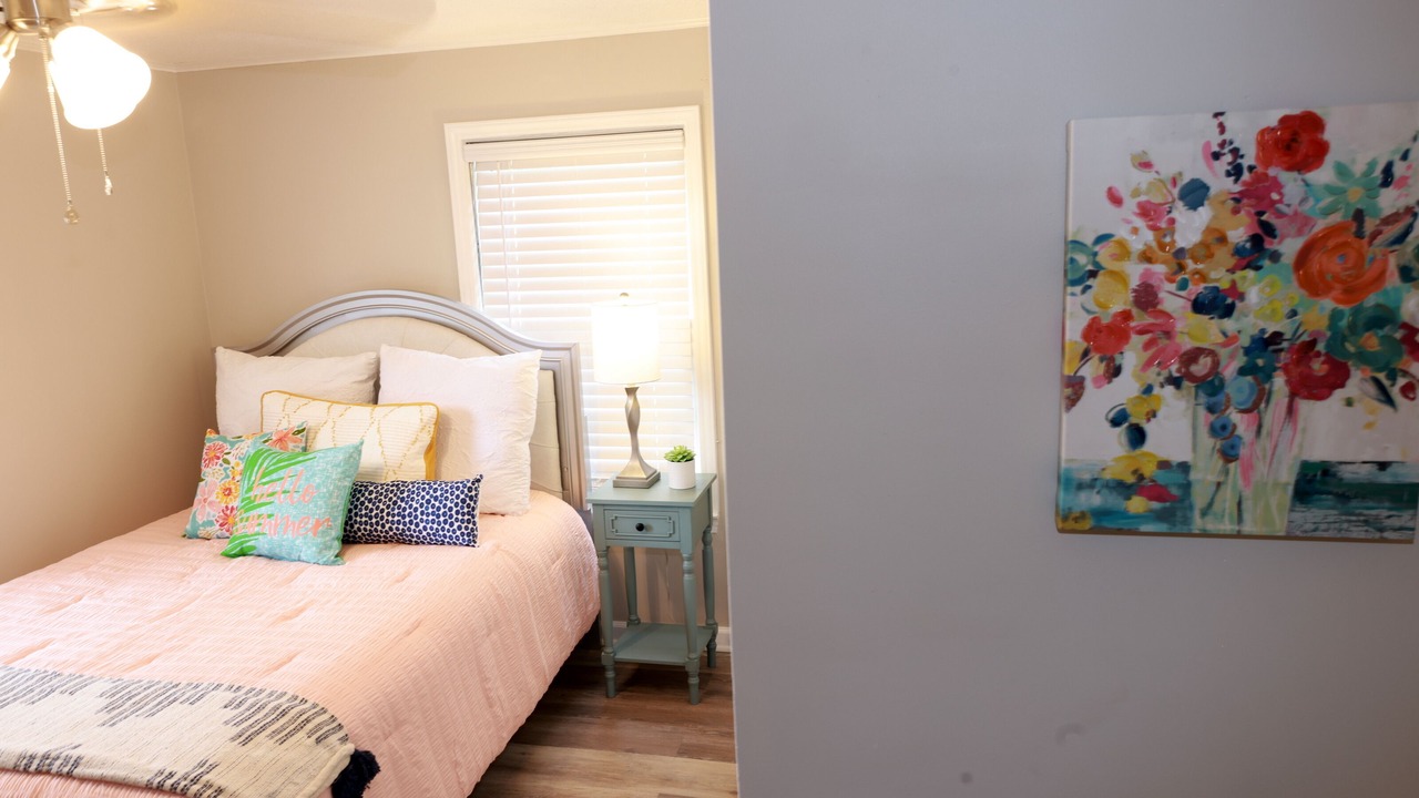 Photo of Bedroom in Muscle Shoals