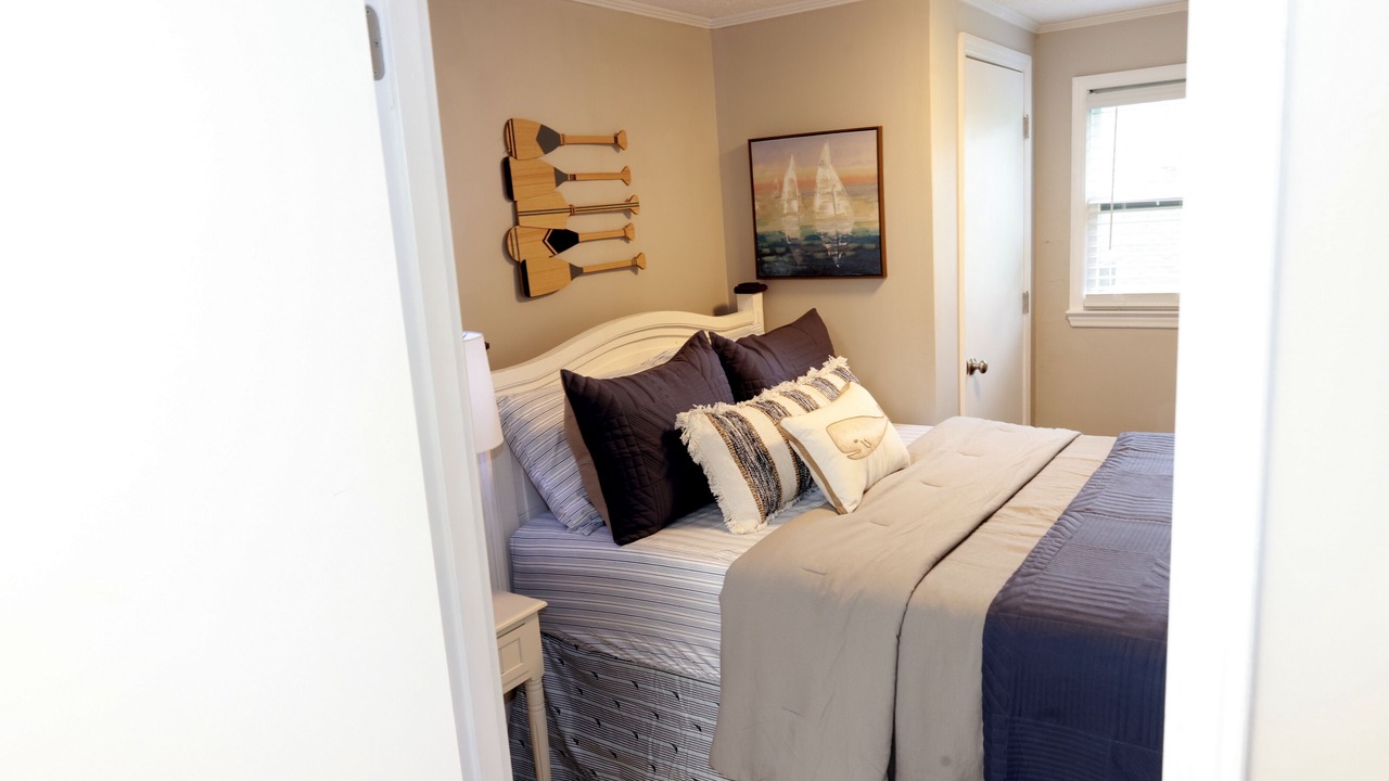 Photo of Bedroom in Muscle Shoals