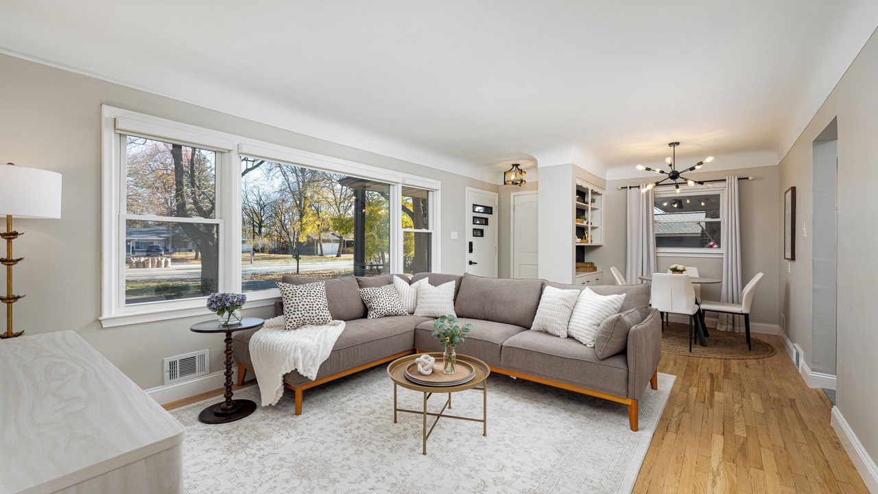 Photo of Livingroom in Plymouth