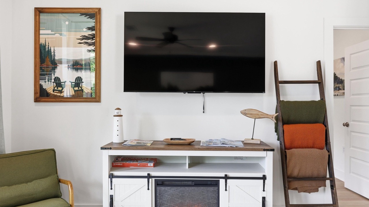 Photo of Livingroom in Jacksons' Gap