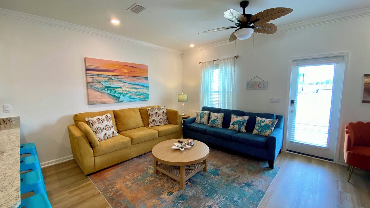 Photo of Livingroom in Orange Beach