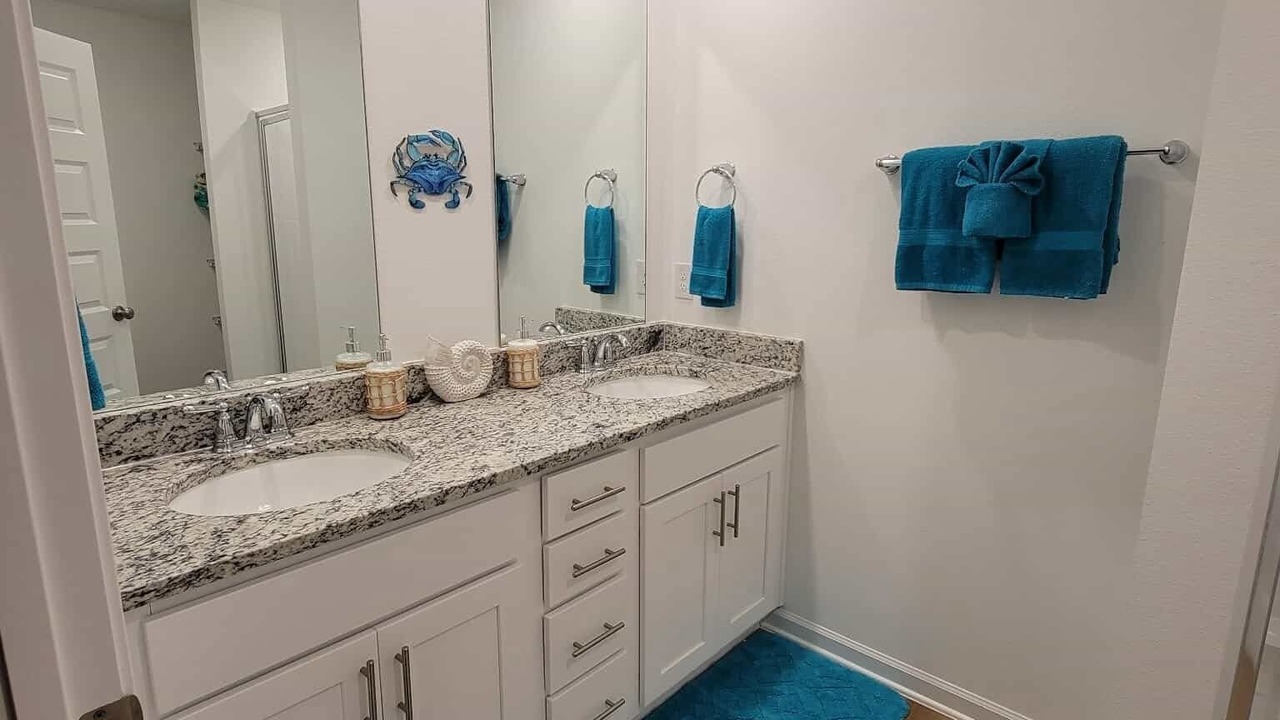 Photo of Bathroom in Orange Beach