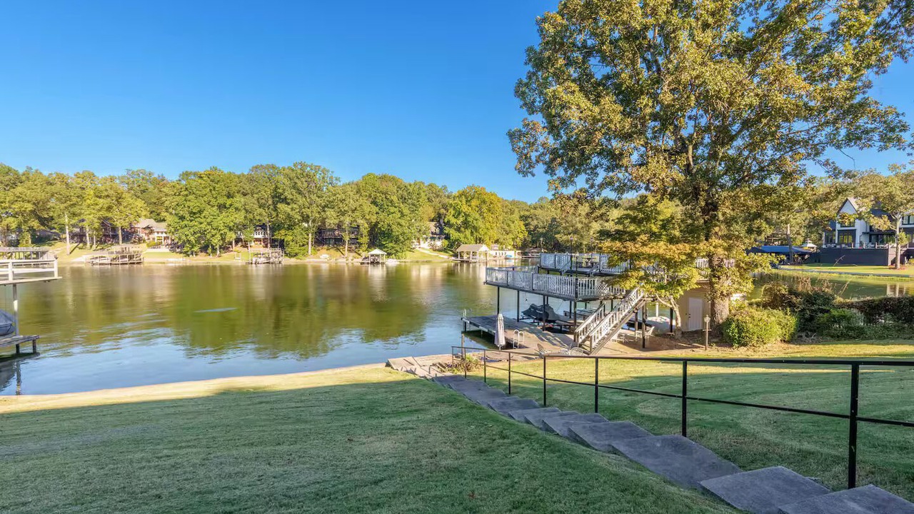 Photo of Outdoor in Muscle Shoals