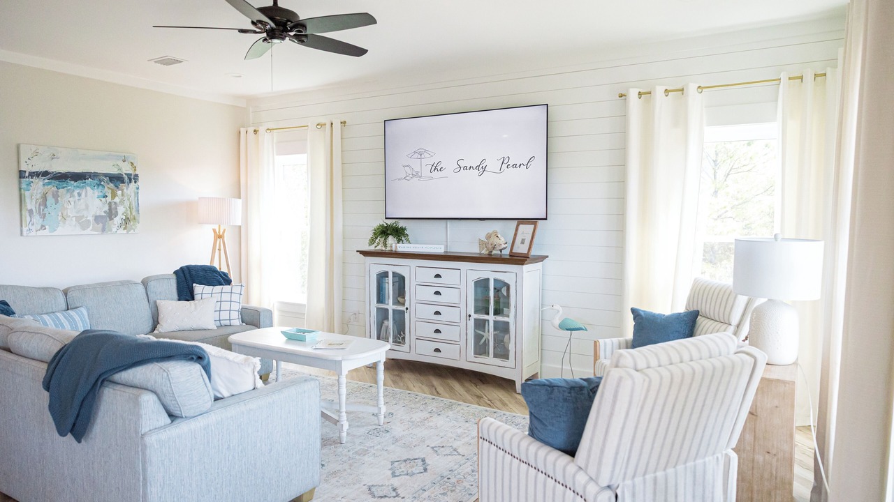 Photo of Livingroom in Surf Side Shores